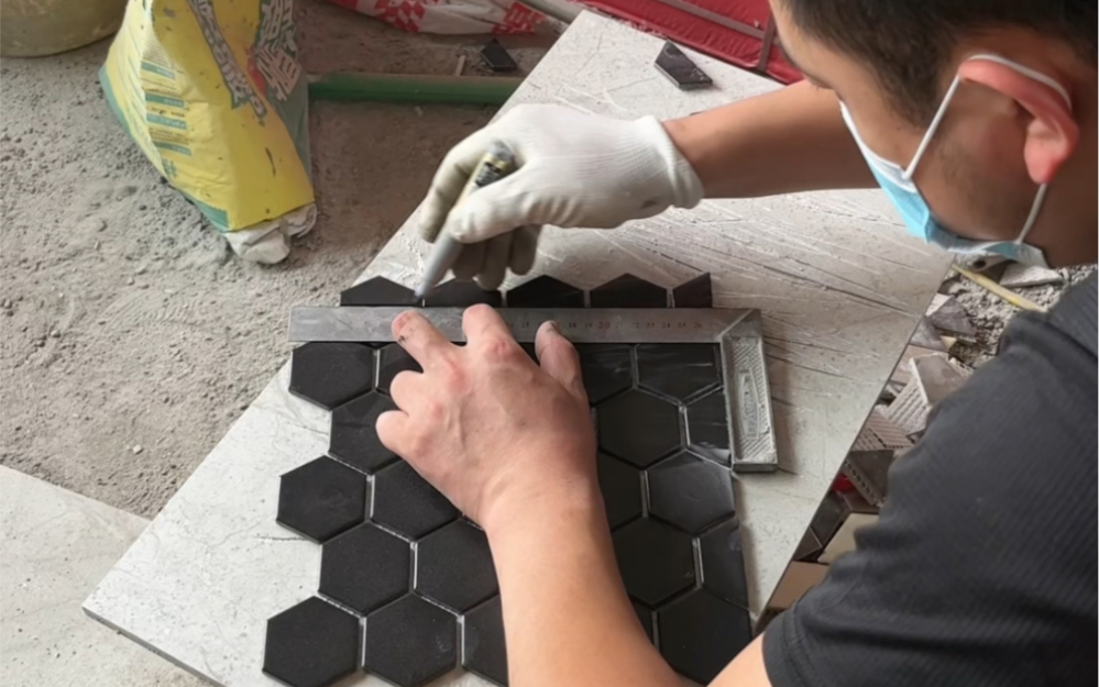 贴砖师傅贴的不好怎么办视频(贴砖师傅贴的不好怎么办视频讲解)