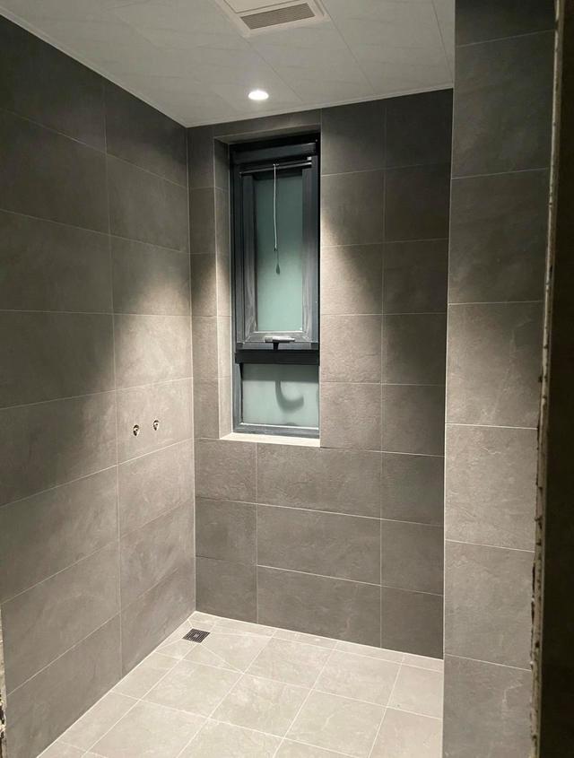 瓷砖怎么比较好差(瓷砖怎么鉴别好坏要怎么去选)